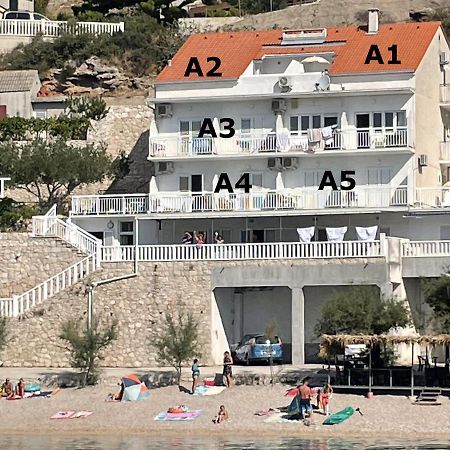 Apartments And Rooms Spiro Mimice Esterno foto