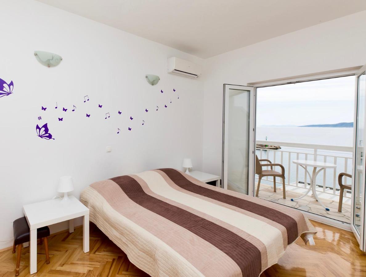 Apartments And Rooms Spiro Mimice Esterno foto