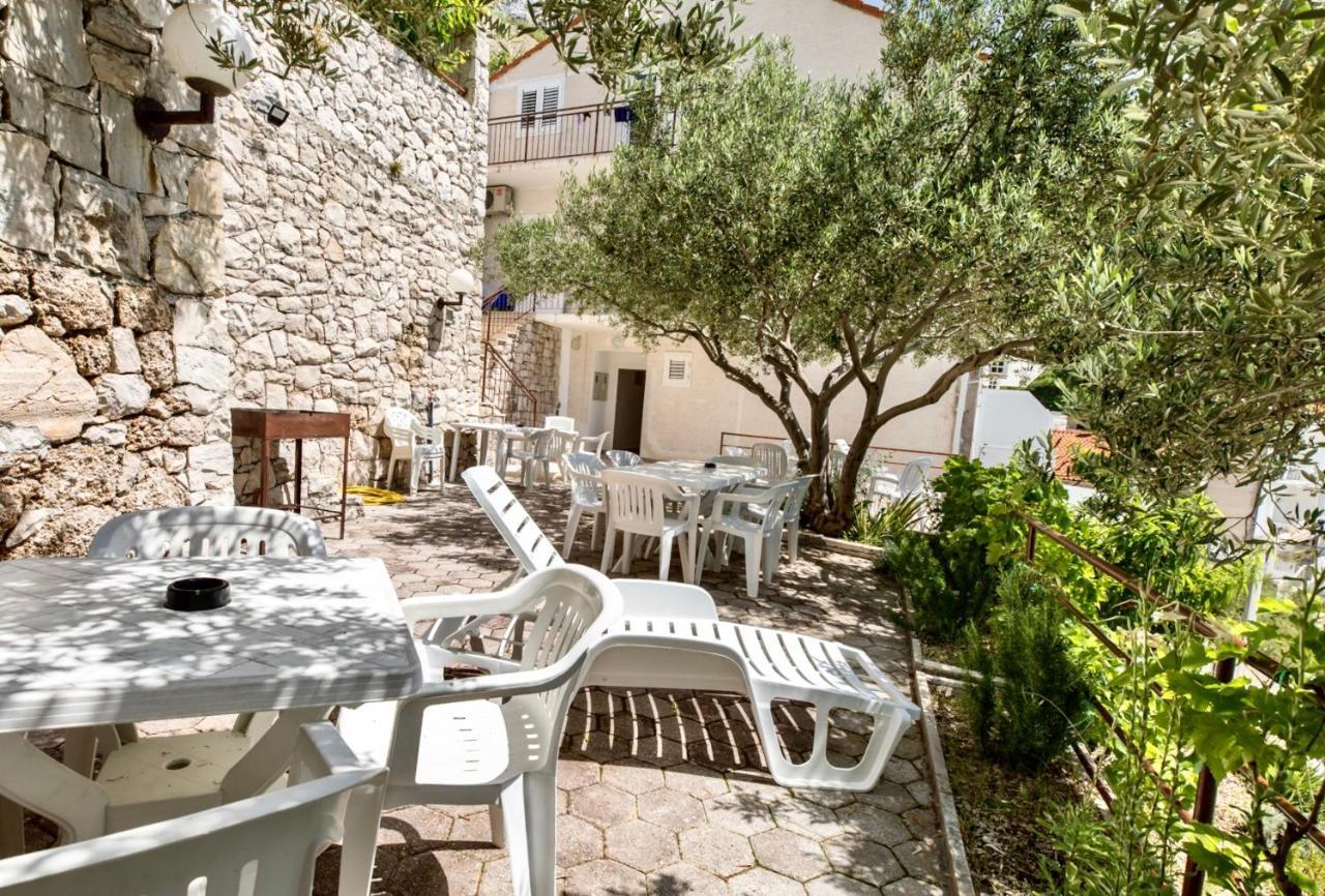 Apartments And Rooms Spiro Mimice Esterno foto